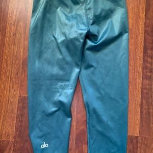 Teal/jade colored leggings